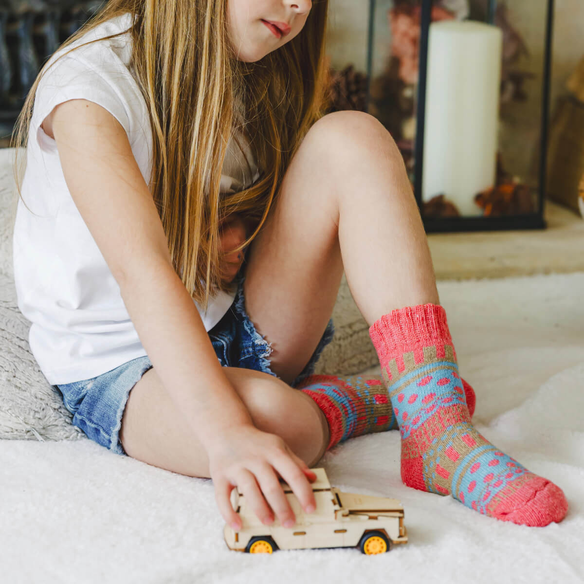 Fille en chaussette deals